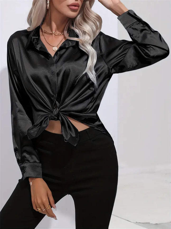 Alison Satin Blus | Elegant skjorta med knappar för kvinnor-Eva Jonsson