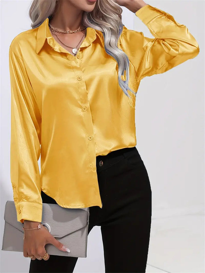 Alison Satin Blus | Elegant skjorta med knappar för kvinnor-Eva Jonsson