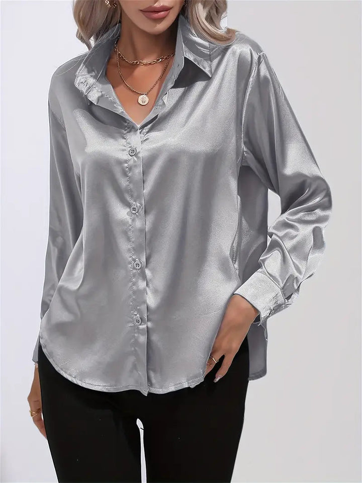 Alison Satin Blus | Elegant skjorta med knappar för kvinnor-Eva Jonsson