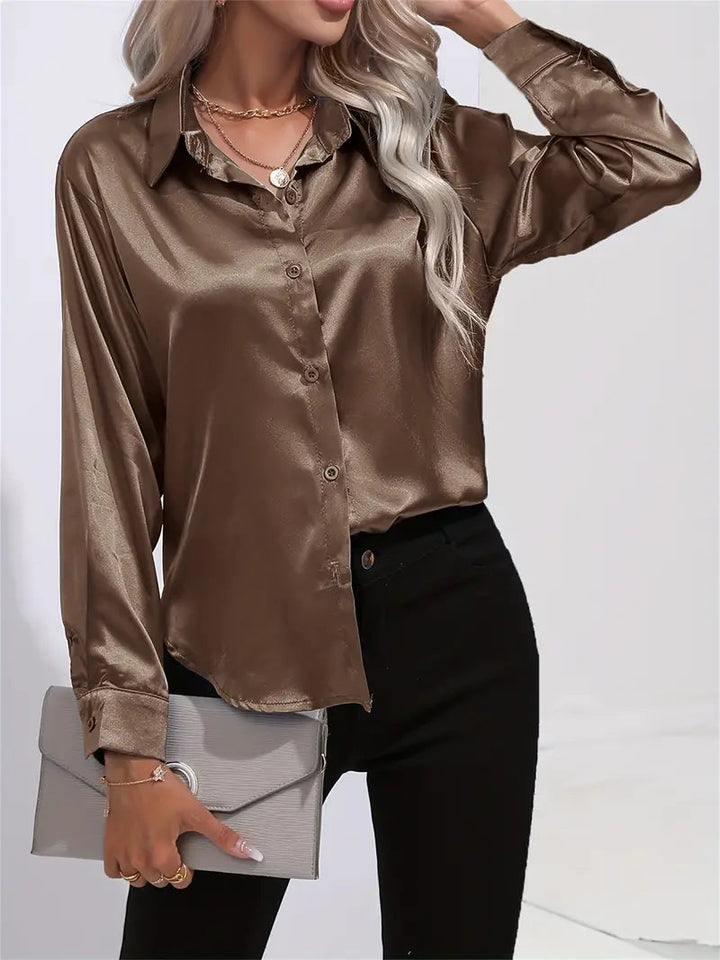 Alison Satin Blus | Elegant skjorta med knappar för kvinnor-Eva Jonsson