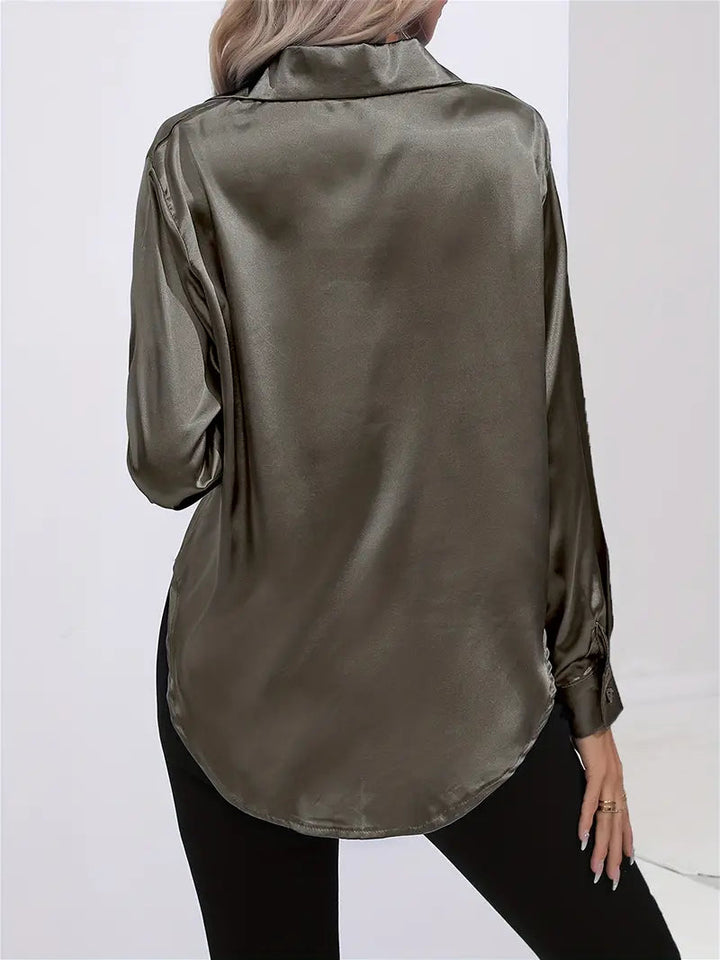 Alison Satin Blus | Elegant skjorta med knappar för kvinnor-Eva Jonsson