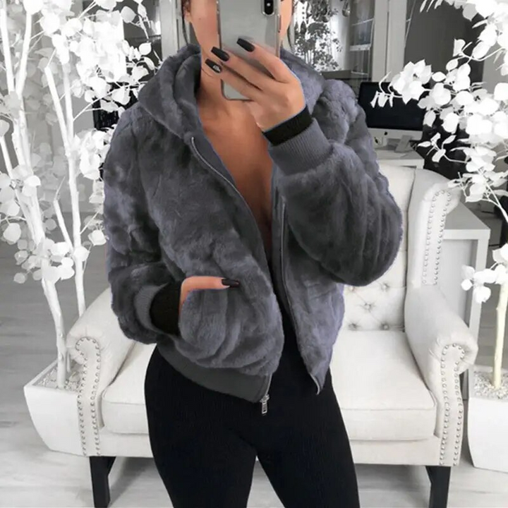 Anessa Furry Hoodie | Huvtröja med dragkedja i fuskpäls för kvinnor-Eva Jonsson