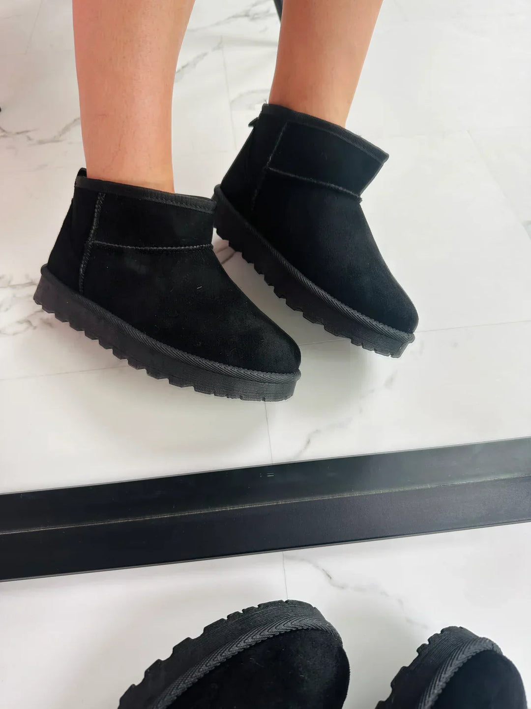 Ankelkängor - Slip-On - Pälsfodrade - Vinterkängor - Damkängor-Eva Jonsson