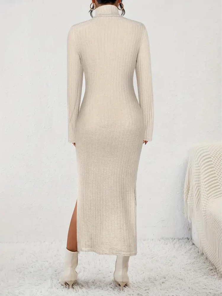 Ashley Stickad klänning | Ribbad lång klänning med turtleneck-Eva Jonsson