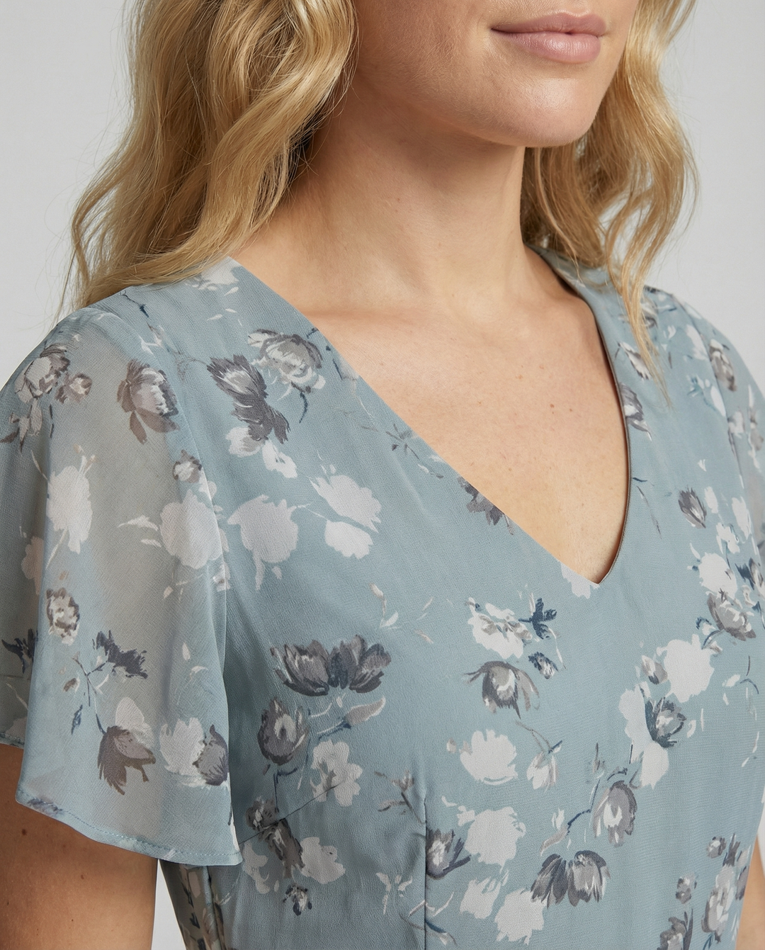 Blommig Maxiklänning med Butterfly-ärm för Sommarfest | Eva Jonsson-Eva Jonsson