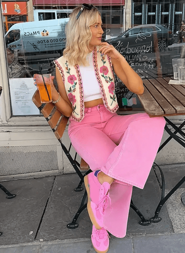Blommig Väst | Vintage | Ärmlös | Broderad väst | Damväst-Eva Jonsson
