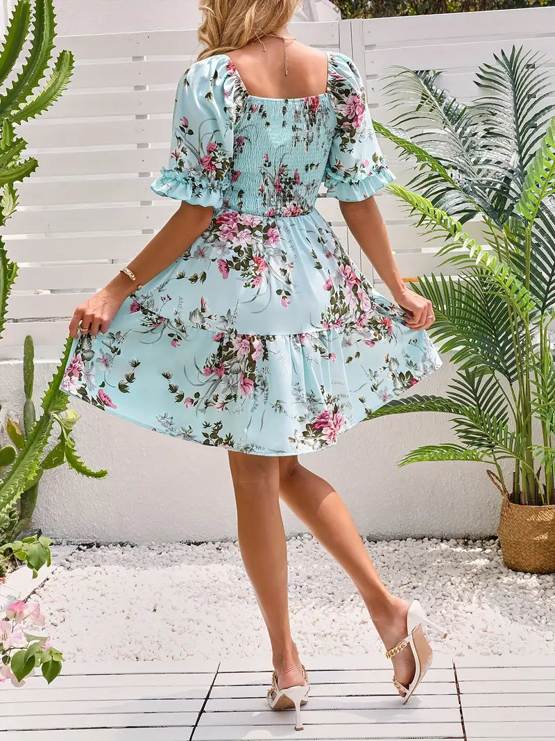 Blommig klänning - Kortärmad - Rynkig midja - Sommarklänning - Korta klänningar-Eva Jonsson