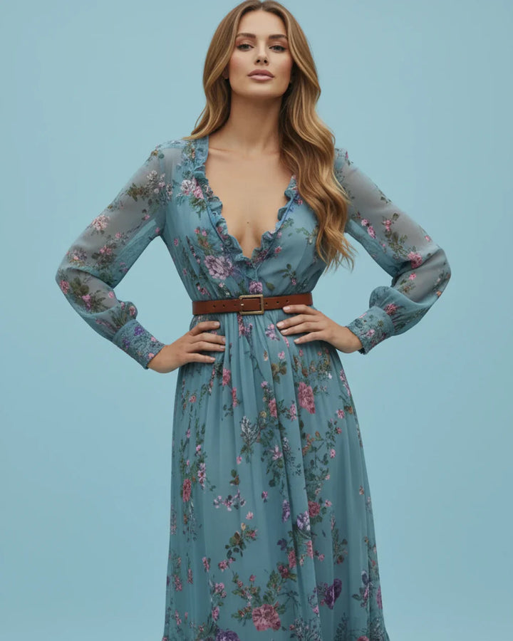 Boho Dam Maxi Klänning med Låg V-Hals och Långa Ärmar Mirla-Eva Jonsson