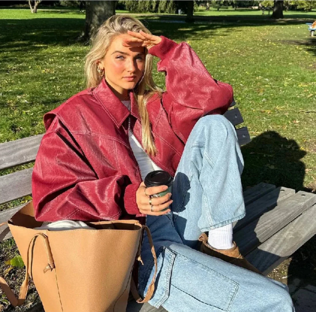 Bomberjacka i överdimensionerad modell - Bomberjacka med dragkedja för dam i höst-Eva Jonsson