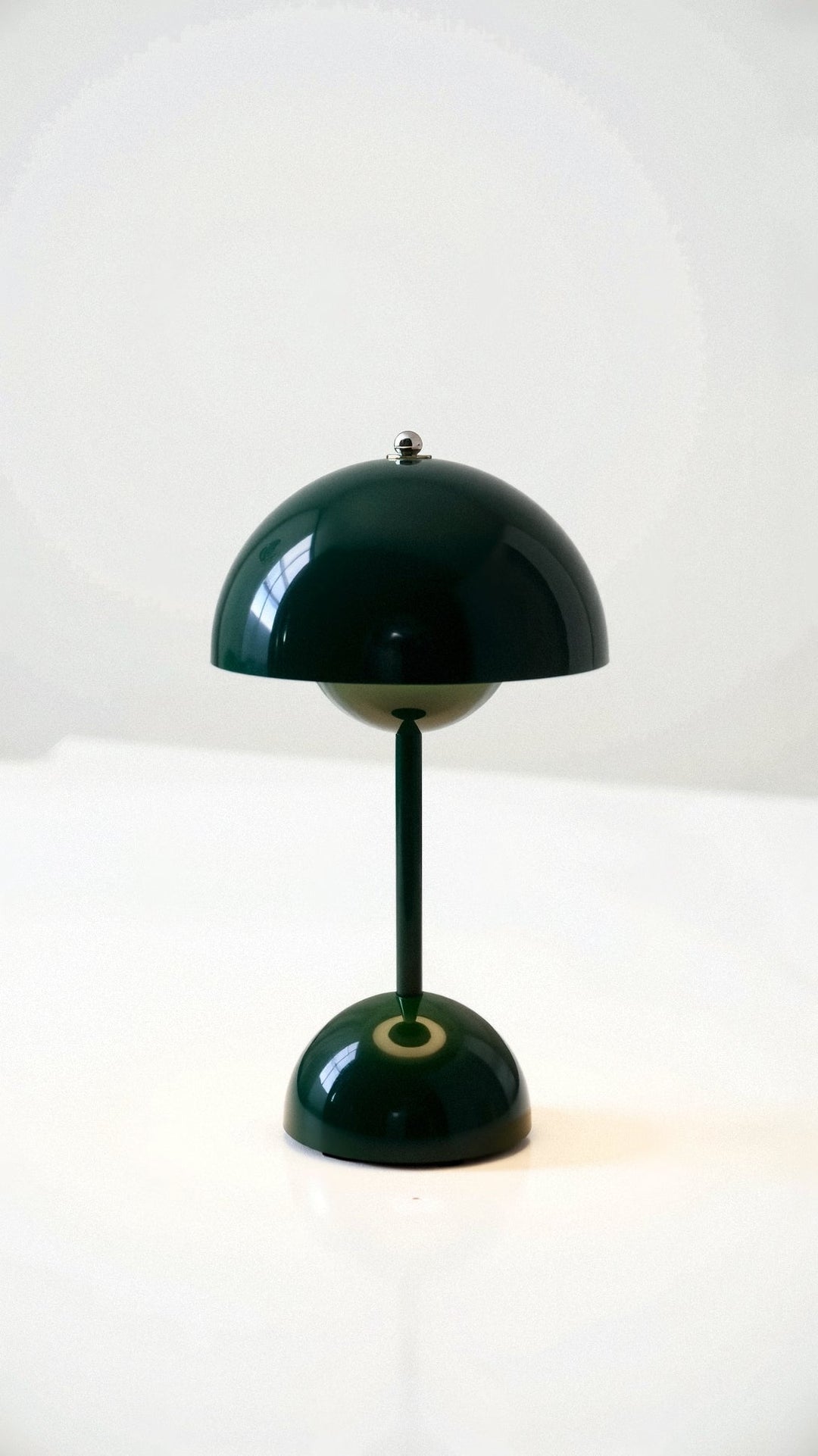 Bordslampa | LED | Minimalistisk | Trådlös lampa | Stämningslampa-Eva Jonsson