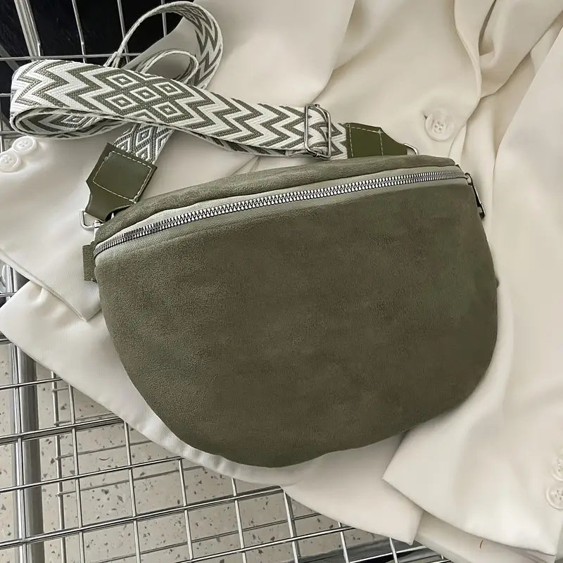 Bumsväska - Dragkedja - Bred rem - Crescent väska - Crossbody-väska-Eva Jonsson
