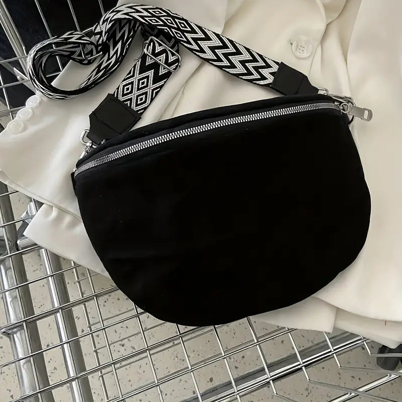 Bumsväska - Dragkedja - Bred rem - Crescent väska - Crossbody-väska-Eva Jonsson