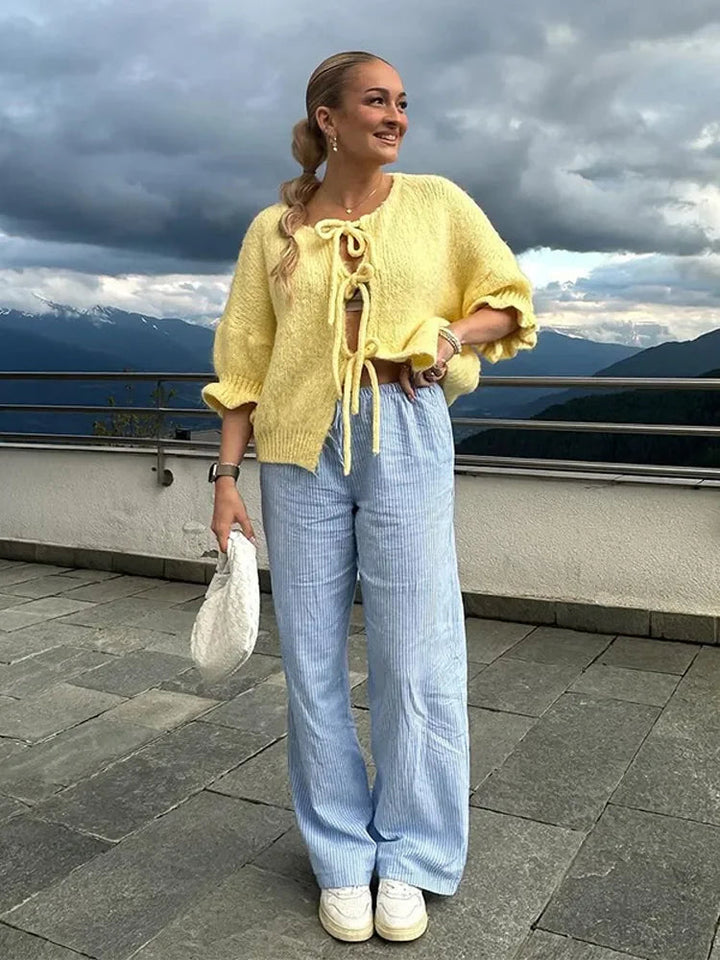Cardigan med knytband - Gul Loose Fit Stickad Cardigan med knytband för kvinnor-Eva Jonsson