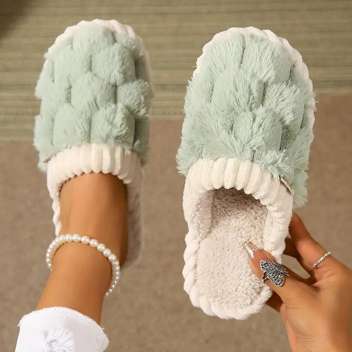 Carla Inomhustofflor | Damtofflor med fleece och slip-on-Eva Jonsson