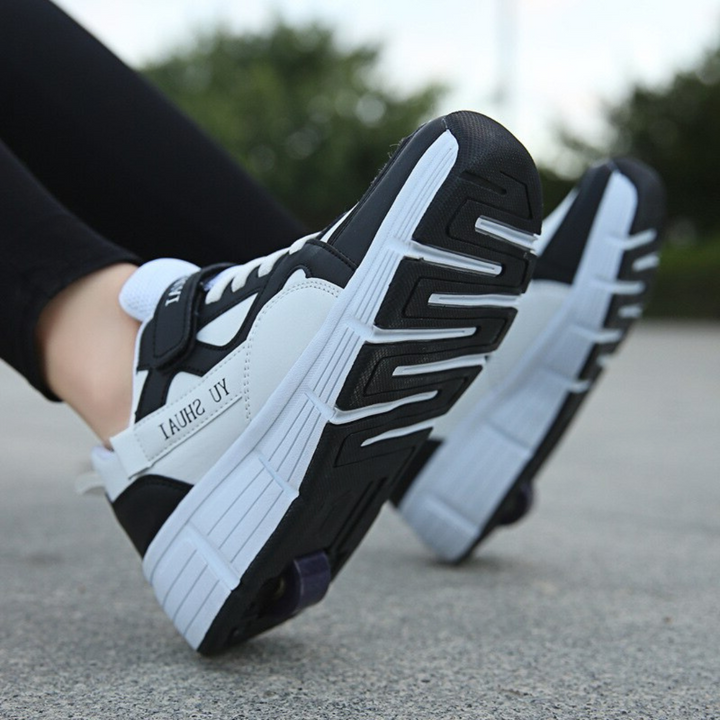 Clark Heelie Sneakers | Klädskor för barn och vuxna, present till honom och henne-Eva Jonsson