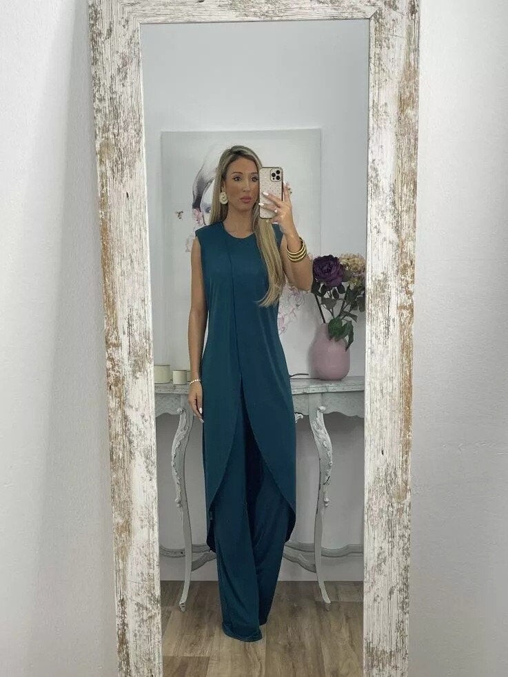 Co-Ord Set - Tvådelat set med asymmetrisk klänning och utsvängda byxor för kvinnor-Eva Jonsson