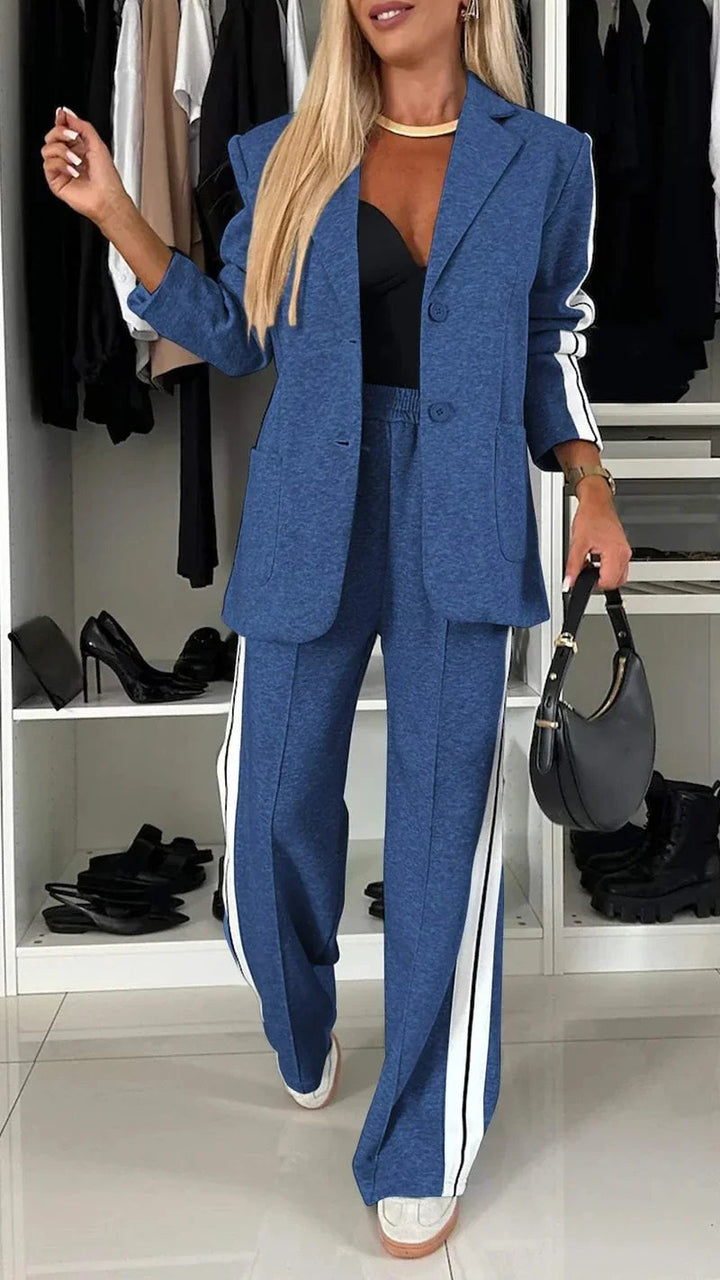 Co-Ord Set - Tvådelat set med blazer och joggingbyxor med vida ben för kvinnor-Eva Jonsson