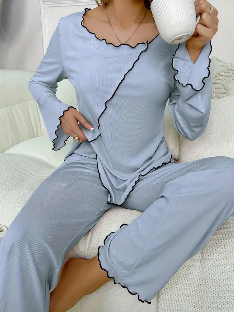 Cristine Pyjamas Set | Långärmat nattlinne för kvinnor-Eva Jonsson