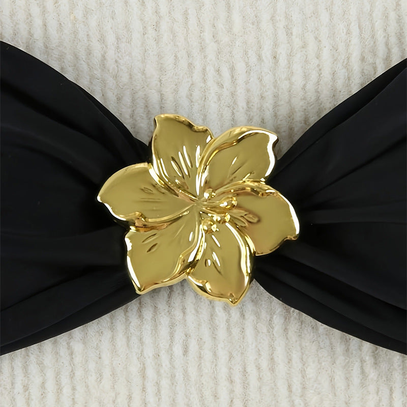 Dam Bandeau-bikini-set med dekorativ blomdetalj Mirla-Eva Jonsson