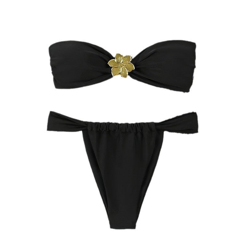 Dam Bandeau-bikini-set med dekorativ blomdetalj Mirla-Eva Jonsson