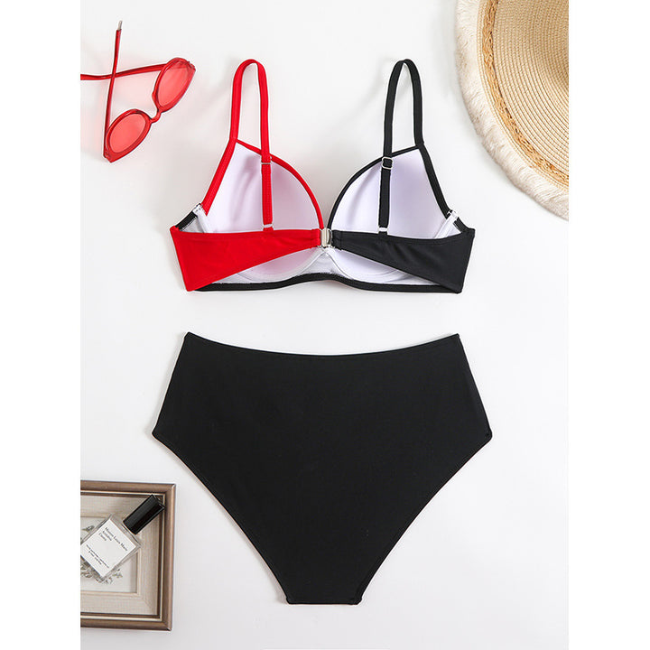 Dam Bikini Set med kontrasterande färgaccenter och raffinerade detaljer Mirla-Eva Jonsson