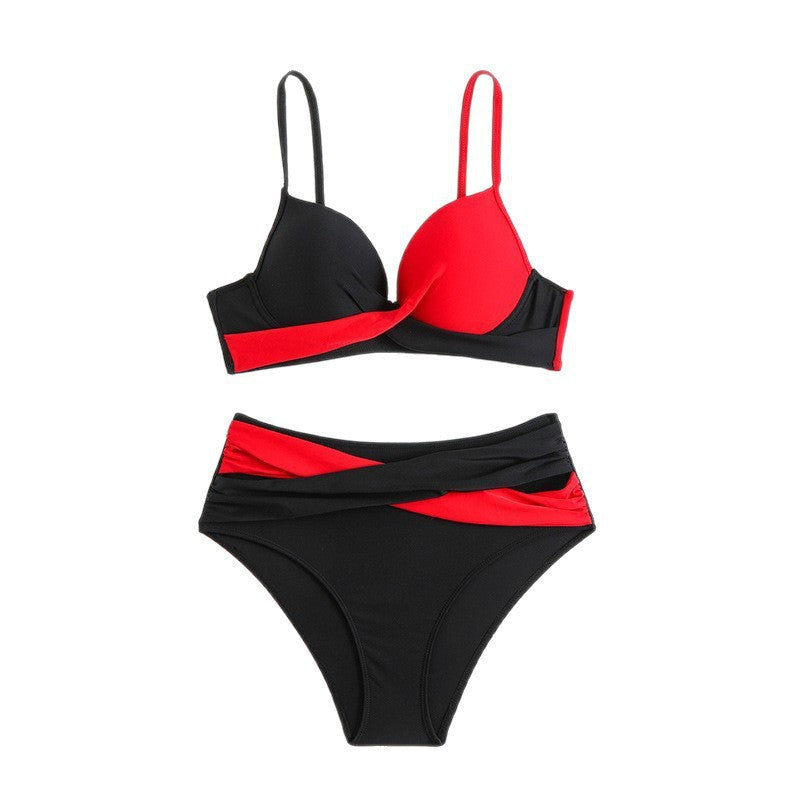Dam Bikini Set med kontrasterande färgaccenter och raffinerade detaljer Mirla-Eva Jonsson
