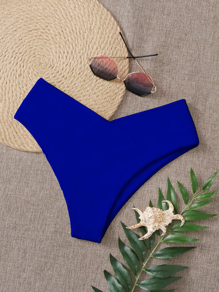 Dam Bikini brief med hög midja och elegant V-uttning Mirla-Eva Jonsson