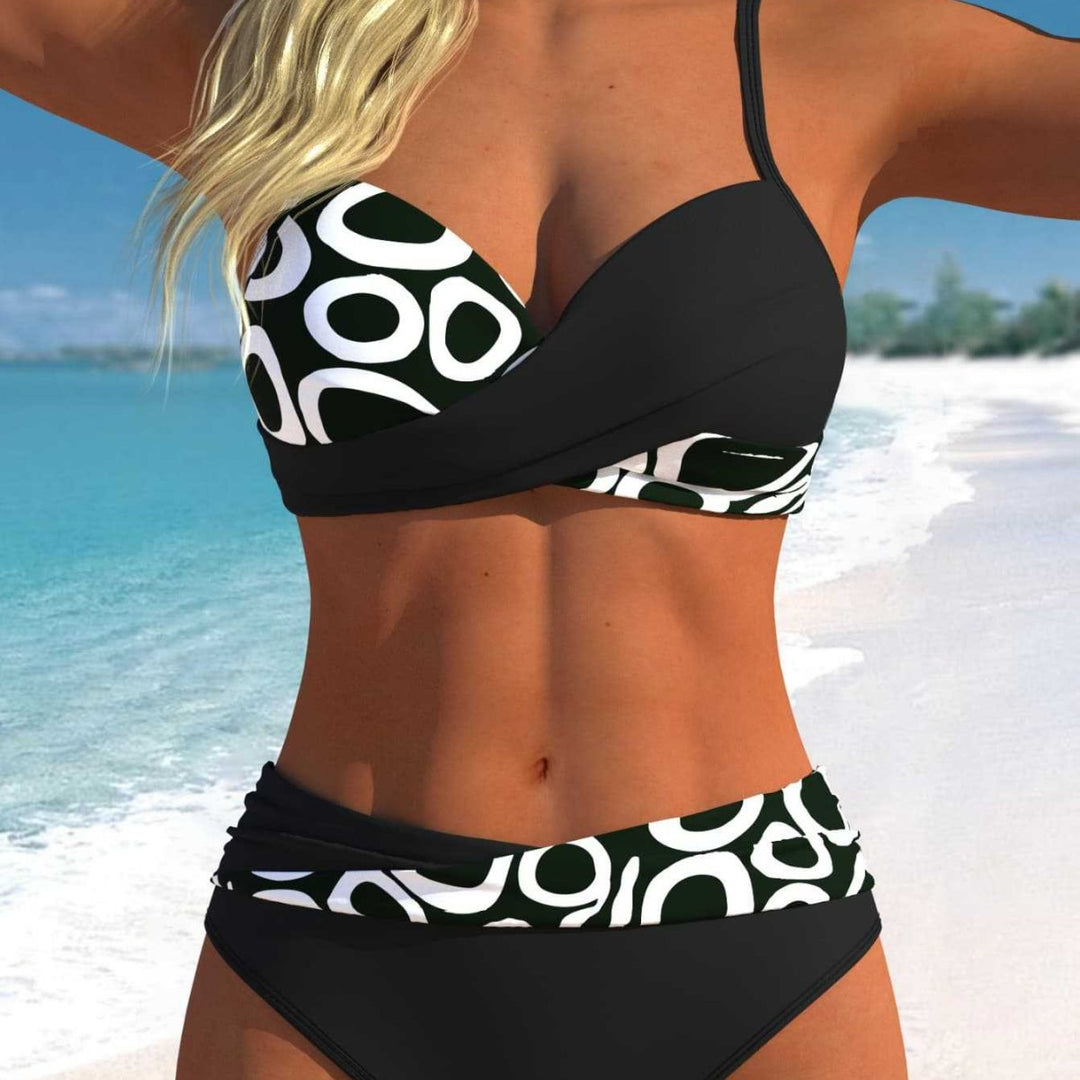 Dam Bikini-set med förförisk omslagsdesign och vackert mönster Mirla-Eva Jonsson