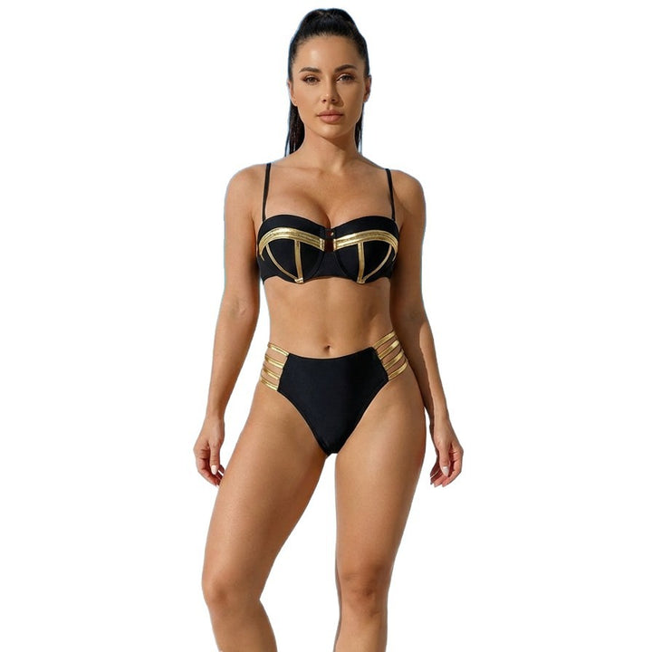 Dam Bikiniset med raffinerad gulddetalj Mirla-Eva Jonsson