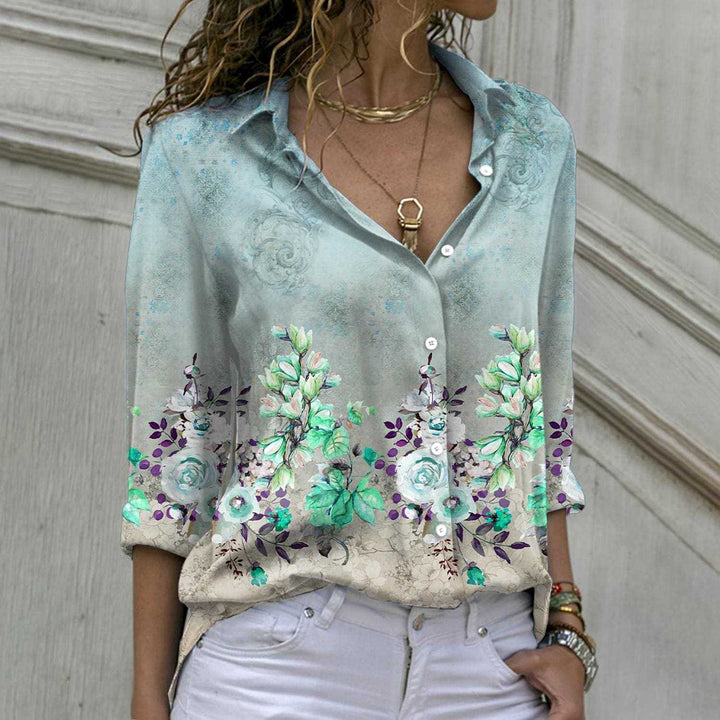 Dam Blus med blommig tryck och elegant passform Mirla-Eva Jonsson
