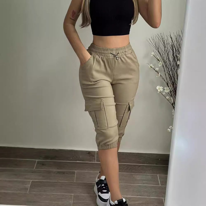 Dam Cargo-shorts med praktisk fickdesign och elastisk midja Mirla-Eva Jonsson