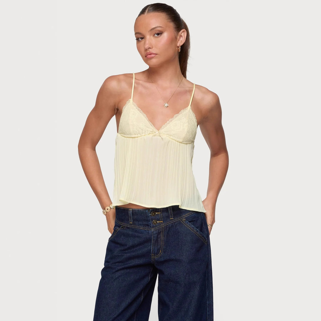 Dam Chiffon Topp med spetsdetaljer och plisserad design Mirla-Eva Jonsson