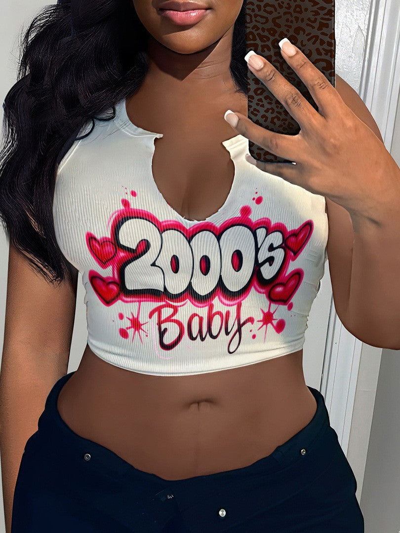 Dam Crop-Top med iögonfallande text och lös passform Mirla-Eva Jonsson