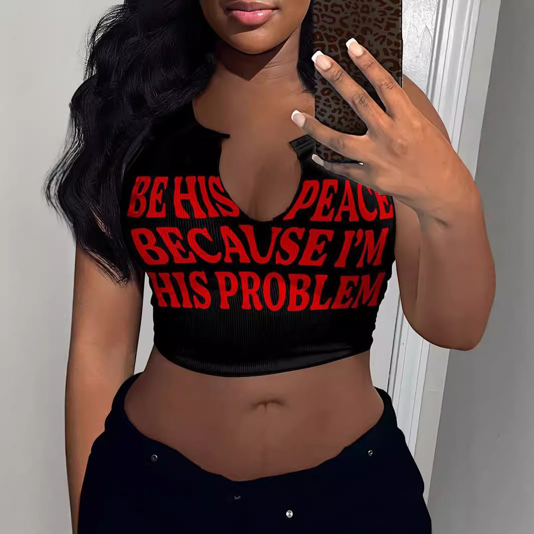 Dam Crop-Top med iögonfallande text och lös passform Mirla-Eva Jonsson