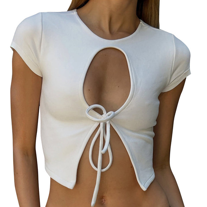 Dam Cropped Top med raffinerat cut-out och knutdetalj Mirla-Eva Jonsson