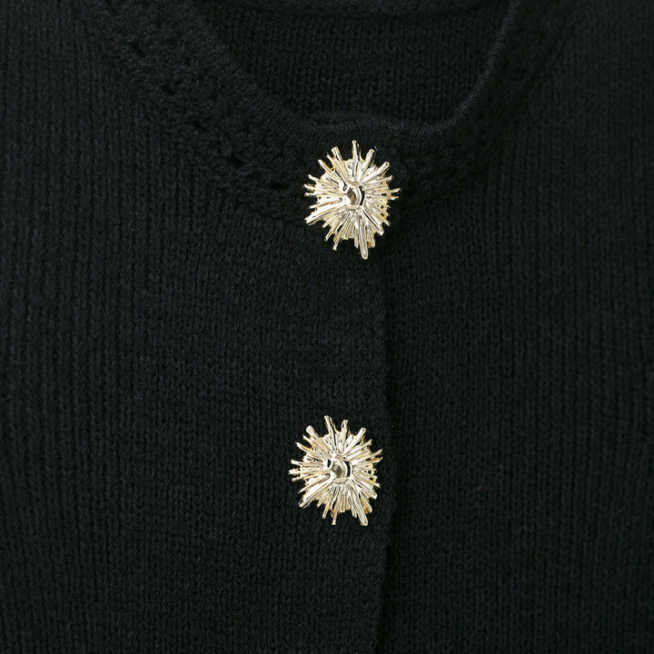 Dam Damenstickad väst med eleganta knapppunkter Eva Jonsson-Eva Jonsson