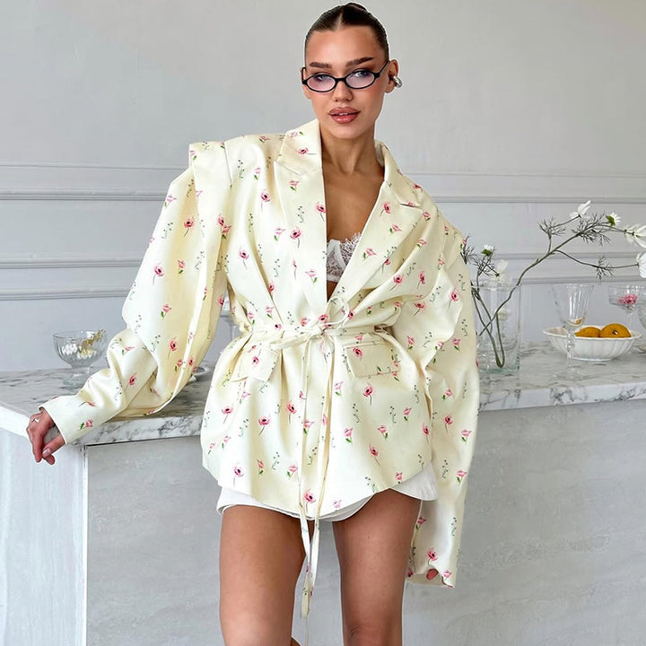 Dam Elegant Blazerjacka med blommönster och midjebälte Eva Jonsson-Eva Jonsson