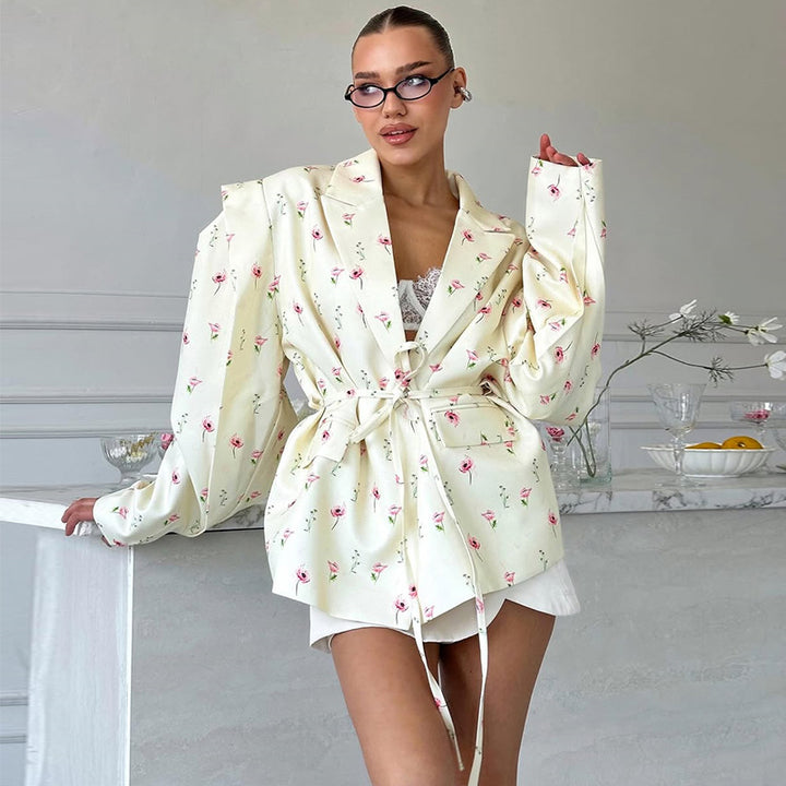 Dam Elegant Blazerjacka med blommönster och midjebälte Eva Jonsson-Eva Jonsson