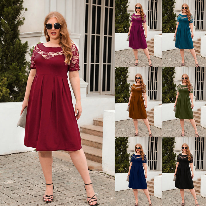 Dam Elegant Klänning med Spetsärmar och Svingande Kjol Mirla-Eva Jonsson