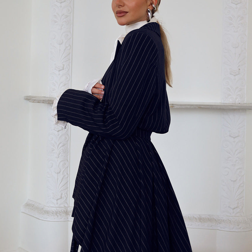 Dam Elegant skräddarsydd blazerjacka med asymmetrisk skärning och bälte Mirla-Eva Jonsson