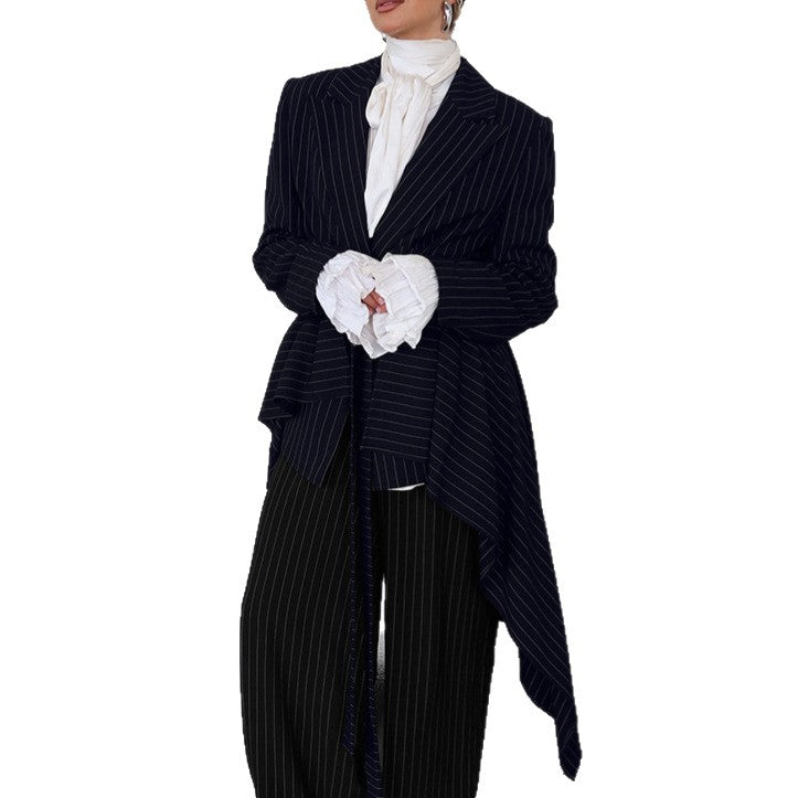 Dam Elegant skräddarsydd blazerjacka med asymmetrisk skärning och bälte Mirla-Eva Jonsson