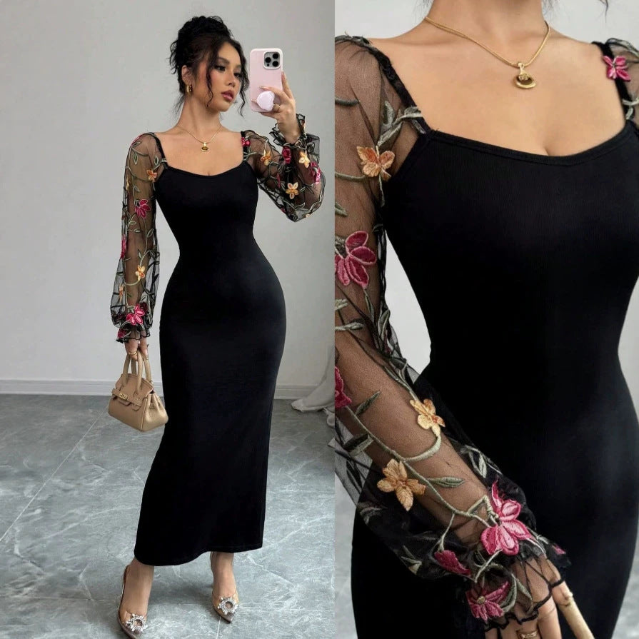 Dam Eleganta Maxiklänning med blommig spetsärm och figurnära skärning Mirla-Eva Jonsson