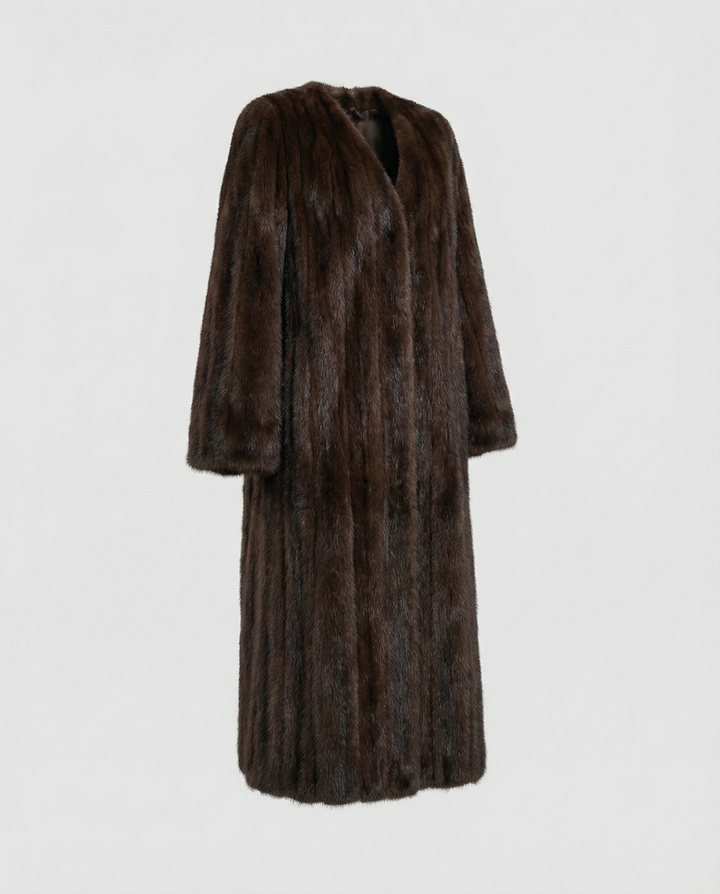 Dam Faux Fur Jacka med Elegant Skärning & Hög Krage | Mirla-Eva Jonsson