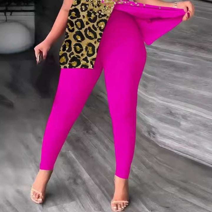 Dam Figurformad Jumpsuit med Off-Shoulder Design och Glamourösa Accenter Mirla-Eva Jonsson