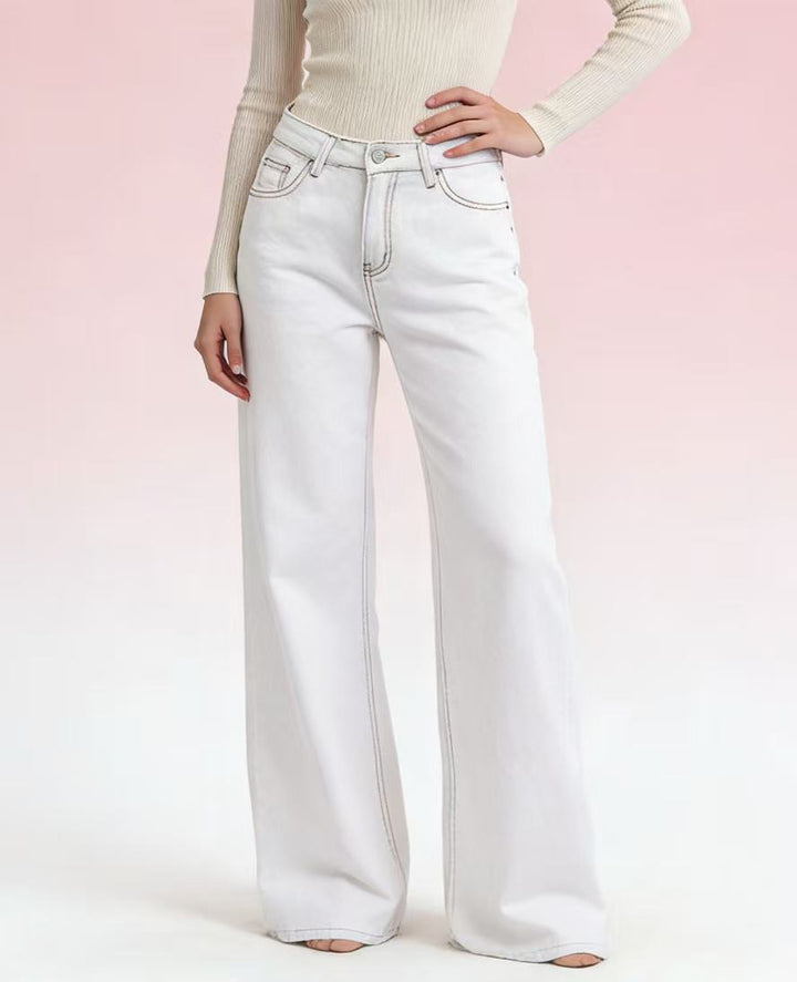 Dam Flared Jeans med hög midja och eleganta sömnadsdetaljer Mirla-Eva Jonsson
