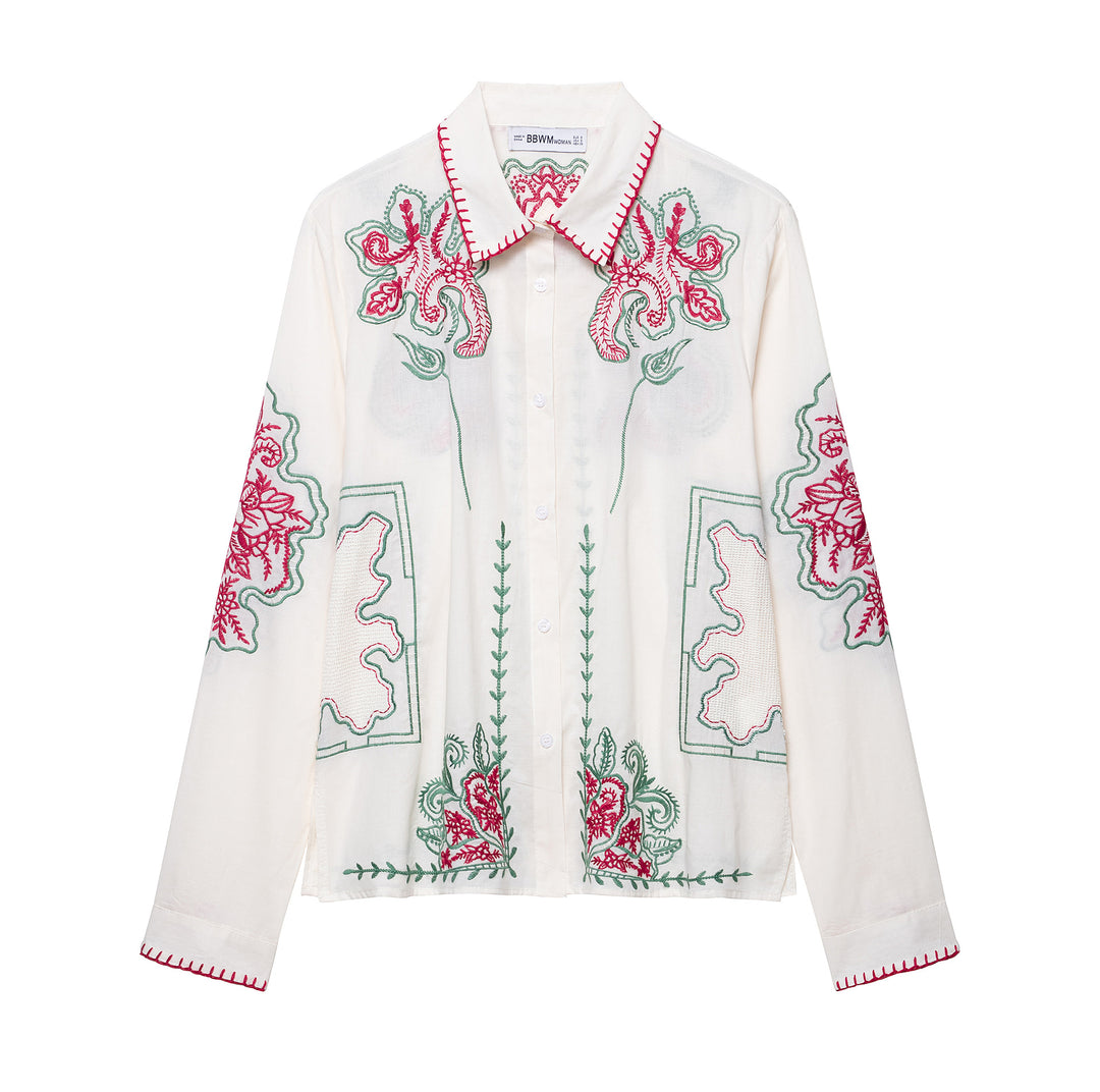 Dam Hemdblus med konstfulla broderier Mirla-Eva Jonsson