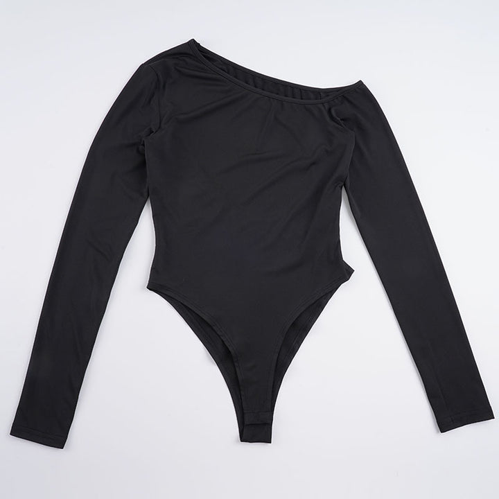 Dam Hö långärmad bodysuit med snygg off-shoulder design och figurnära siluett Mirla-Eva Jonsson