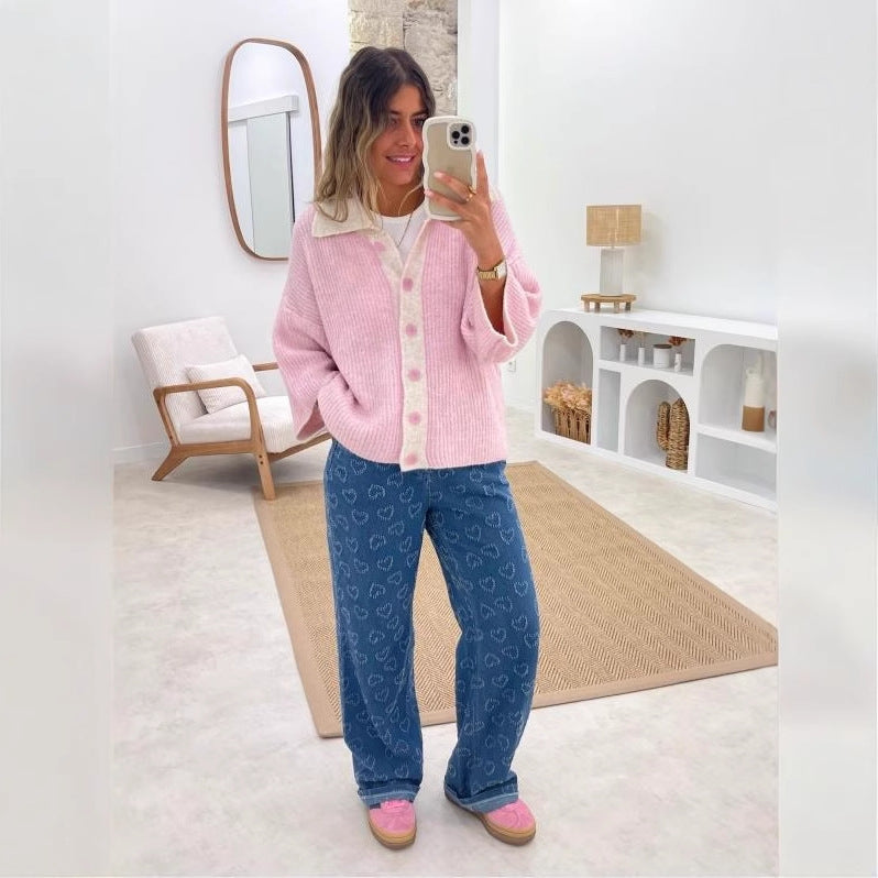 Dam Högmidjade Jeans med unikt hjärtmönster och bekväm passform-Eva Jonsson
