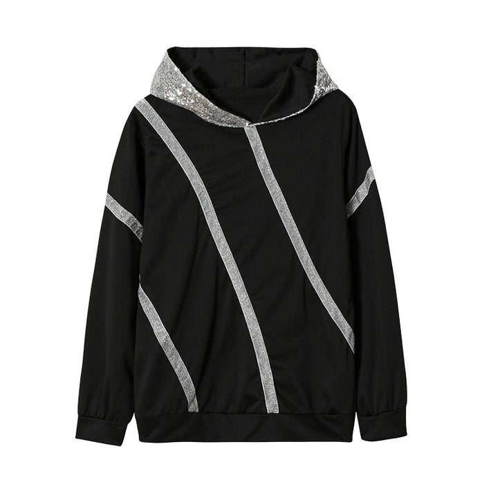 Dam Hoodie med glittersatser och modern skärning Mirla-Eva Jonsson