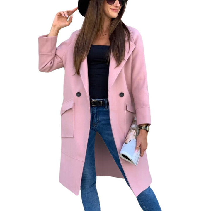 Dam K elegant trenchcoat med dubbel knapprad och praktiska fickor Mirla-Eva Jonsson